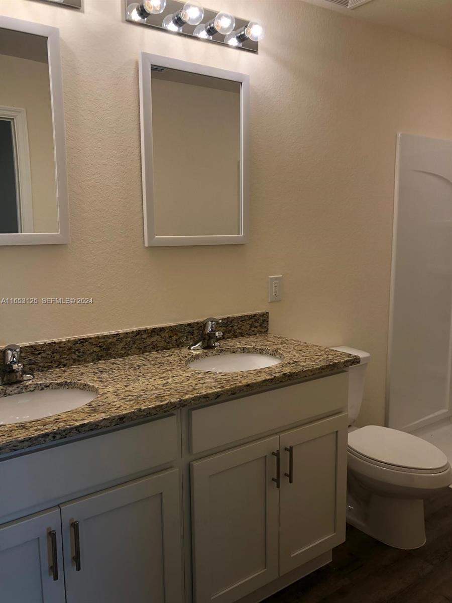 Second bathroom view